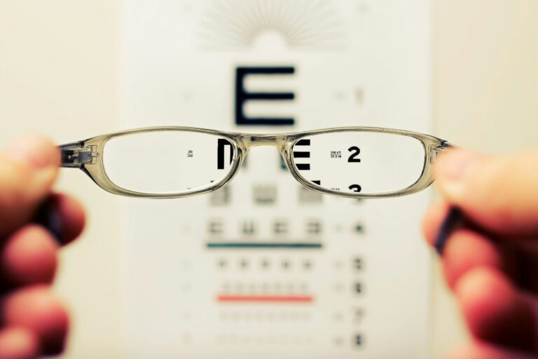 Do Bifocal and Multifocal Glasses Increase Fall Risk? What Older Adults Need to Know