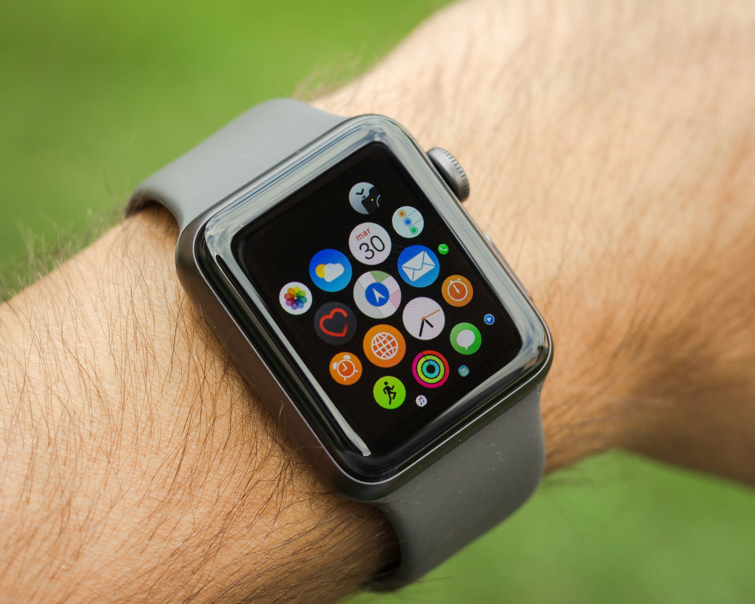 Medical Alert Systems vs Apple Watch Fall Detection: Which Is Better for Seniors?